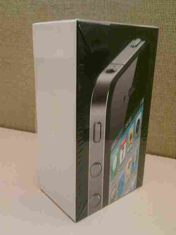 iphone 4g 32gb. New Apple iPhone 4G 32GB